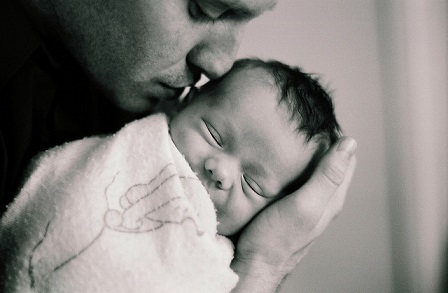 Baby-Father-Soothing-stress-Katie-Tegtmeyer-flickr
